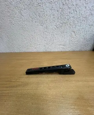 Jaguar XF X250 Seat belt adjustment rail 33013567 F4526