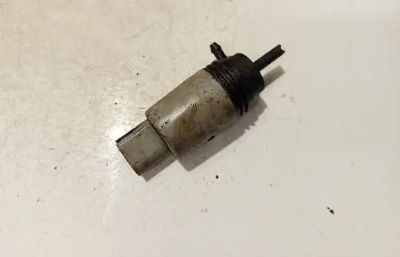 BMW 1 E81 E87 Windscreen/windshield washer pump 67126934159 23557610