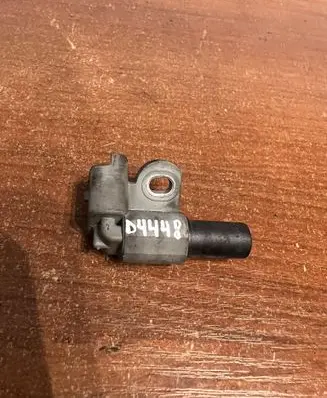 Volvo S40 Camshaft position sensor 9645844080 D4448