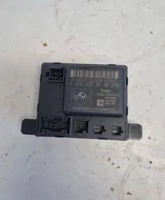 Mercedes-Benz Sprinter W906 Door control unit/module A9068205626 00005226E1