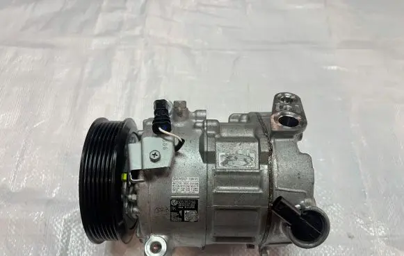 Alfa Romeo Giulia Air conditioning (A/C) compressor (pump) 50535296