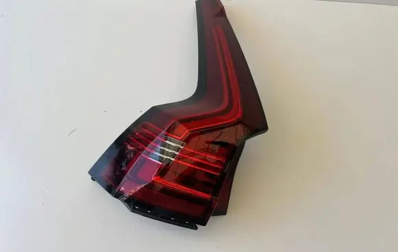 Volvo S90, V90 Tailgate rear/tail lights 32337133