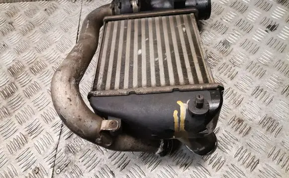 Audi A6 S6 C6 4F Intercooler radiator