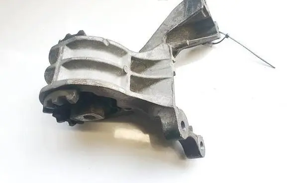 Mini One - Cooper R50 - 53 Engine mount bracket 6765335 22316765335