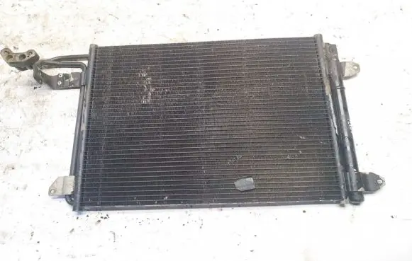 Skoda Octavia Mk2 (1Z) A/C cooling radiator (condenser)