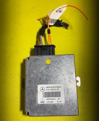 Mercedes-Benz E W211 Phone control unit/module A2118206185