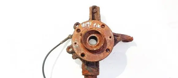 Citroen Berlingo Front wheel hub