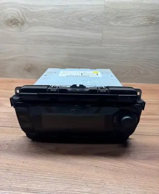 Seat Toledo III (5P) Radio/CD/DVD/GPS head unit 5P0035153B 002059