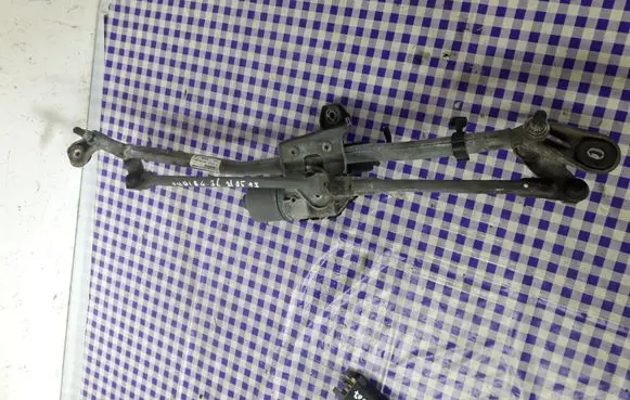 Audi A4 S4 B7 8E 8H Front wiper linkage and motor 33970208452001072