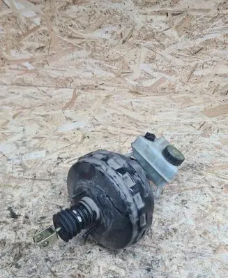 Mercedes-Benz CLK A209 C209 Brake booster A0054304830