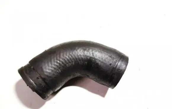 Nissan X-Trail T30 Intercooler hose/pipe
