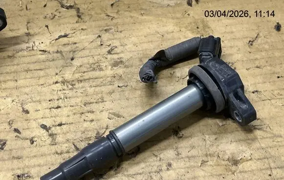 Toyota Prius+ (ZVW40) High voltage ignition coil 9091902258