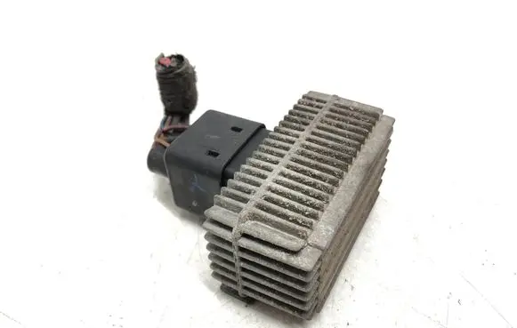 Opel Zafira A Glow plug pre-heat relay 09132691 51299008