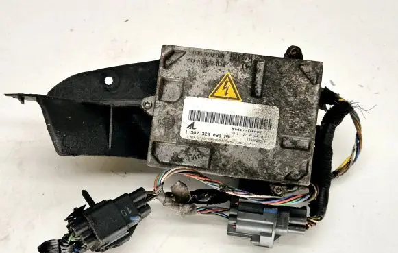 Volvo V50 Xenon control unit/module 1307329098 30678911