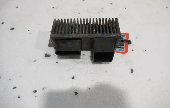 Renault Laguna III Glow plug pre-heat relay 8200558436A