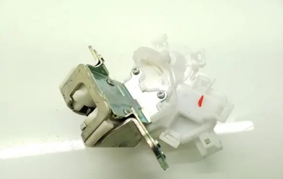 Mitsubishi Outlander Tailgate/trunk/boot lock/catch/latch