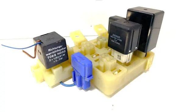 Mitsubishi Pajero Fuse module