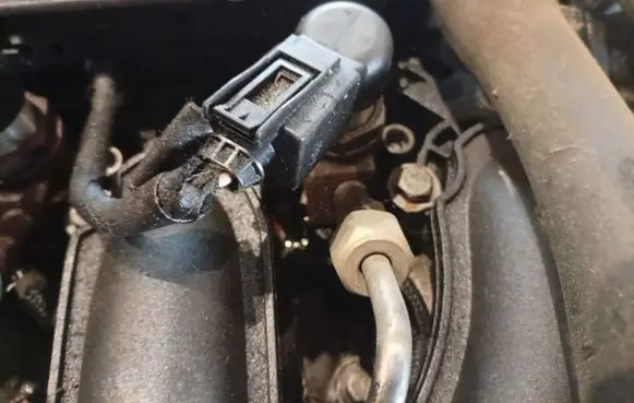 Citroen C4 Grand Picasso Fuel injector 9658194180
