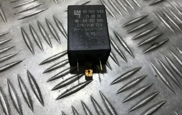Land Rover Range Rover P38A Other relay 90055543 719010