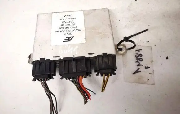 Seat Alhambra (Mk1) Comfort/convenience module 7m0941598 95vw10c909aa