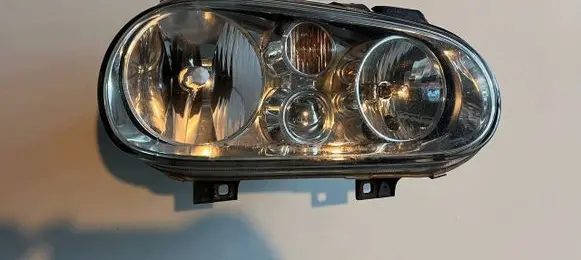 Volkswagen Golf IV 1J1941018B