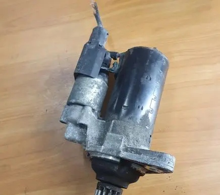 Volkswagen Touran II Starter motor 02Z911024H 40191 3827