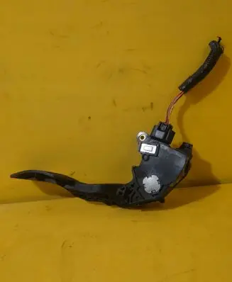 Skoda Superb B5 (3U) Power steering pump 115KM