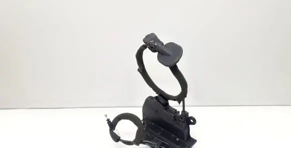 Renault Captur Front door lock 805024200R