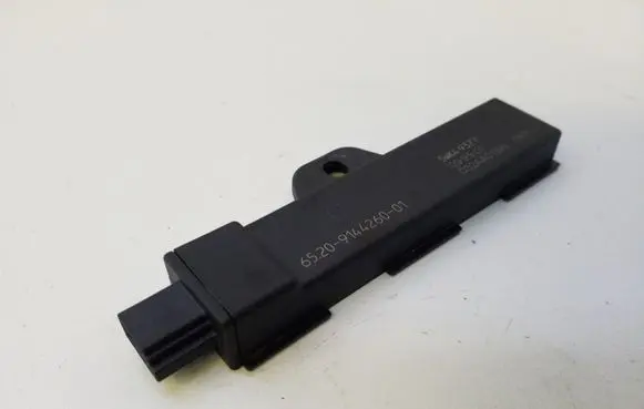 BMW 7 F01 F02 F03 F04 Antenna control unit 9144260 914426001 5WK49377