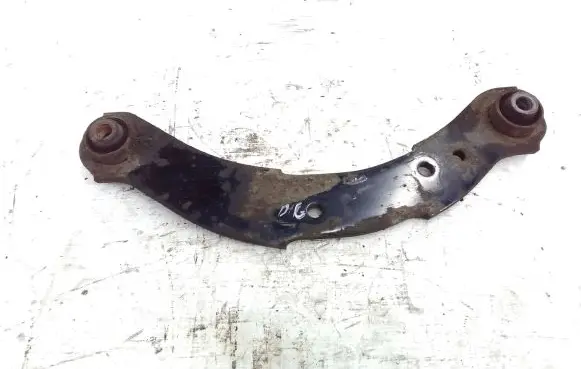 Mitsubishi Outlander Rear control arm
