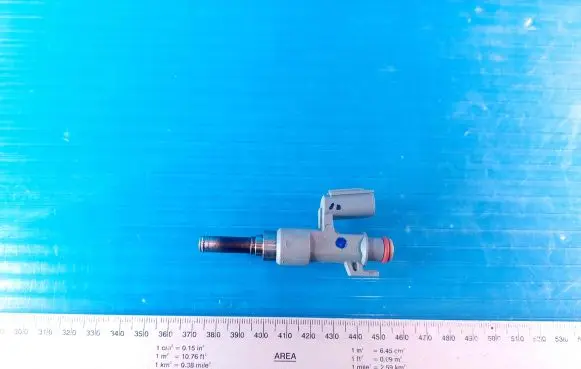 Toyota Sienna XL40 IV Fuel injector 23250F0020 04378 2751