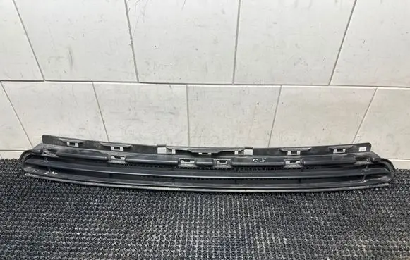 Citroen C5 Front bumper upper radiator grill 9682331677
