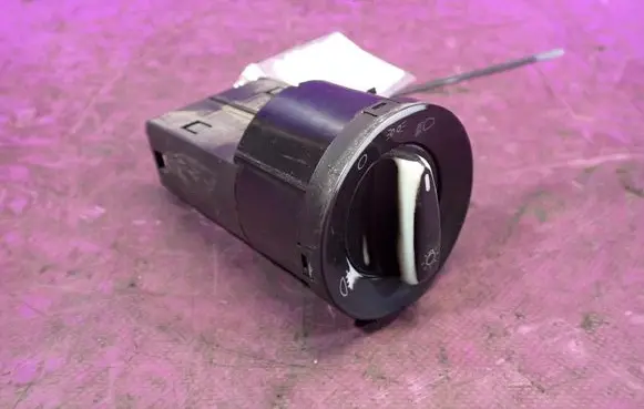 Ford Galaxy Light switch