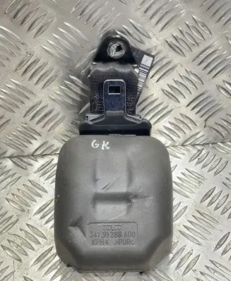 Citroen DS3 Rear seatbelt