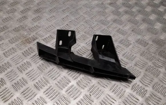 Audi Q7 4L Front bumper mounting bracket 4L0807333A
