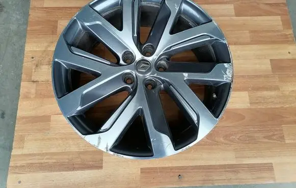 R19 alloy rim