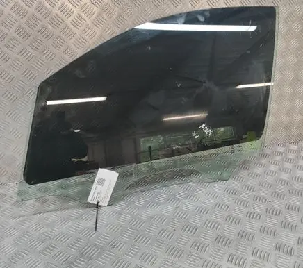 Porsche Cayenne (9Y0 9Y3) Front door window glass four-door 9Y3845821