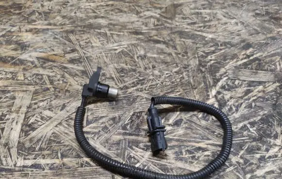 Maserati Quattroporte Crankshaft speed sensor 0232103026 N0602603