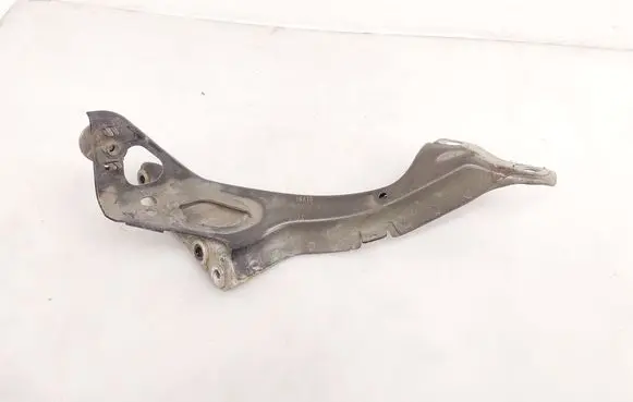 Audi A6 Allroad C7 Fender mounting bracket 4G0805816 4G0821136A