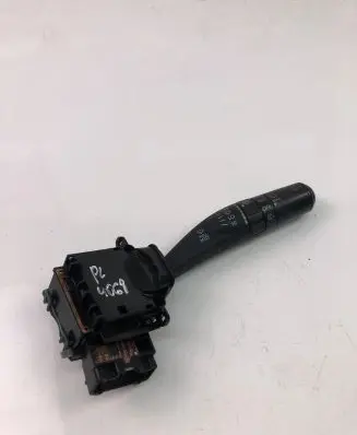 Toyota Avensis T250 Indicator stalk 17A164