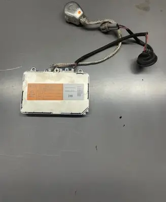 Subaru Legacy Headlight ballast module Xenon 84965AG000