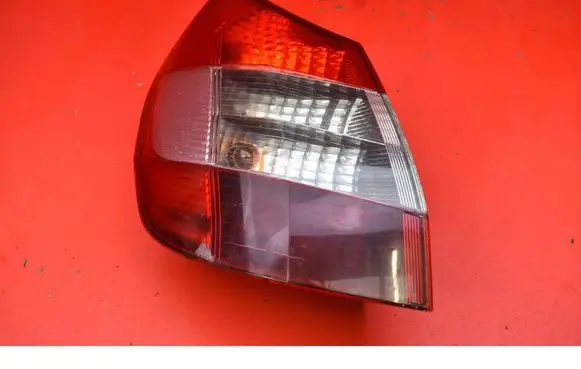 Renault Scenic II - Grand scenic II Rear/tail lights 8200493374
