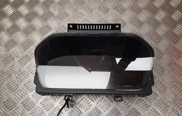 Volvo XC90 Speedometer (instrument cluster) P32276752AA