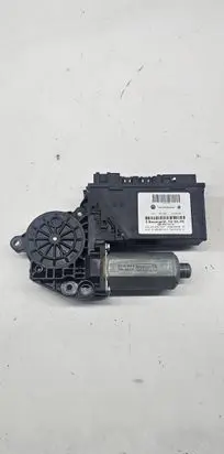 Volkswagen Phaeton Rear door window regulator motor 3D0959703G E840311002 E038060531A
