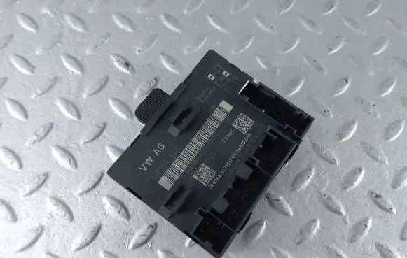 Audi A8 S8 D4 4H Door control unit/module 4H0959793R