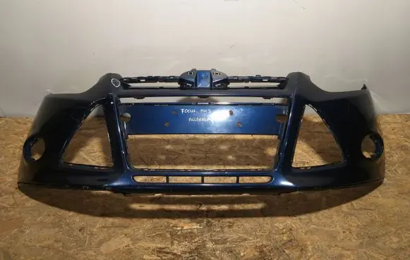 Ford Focus Front bumper BM5117757