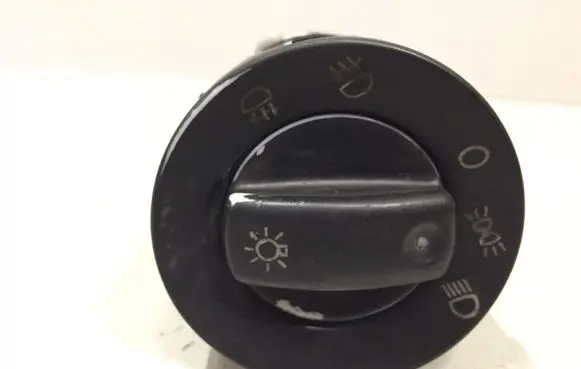Audi A4 S4 B7 8E 8H Light switch 8E0941531C