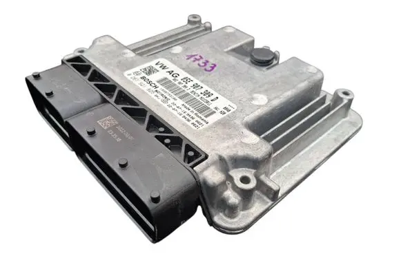 Volkswagen Golf VIII Engine control unit/module 05E907309D 0261S21825