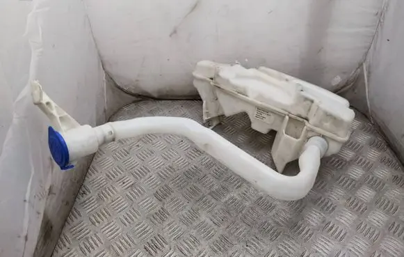 Jaguar E-Pace Windshield washer fluid reservoir/tank BJ3217B613B