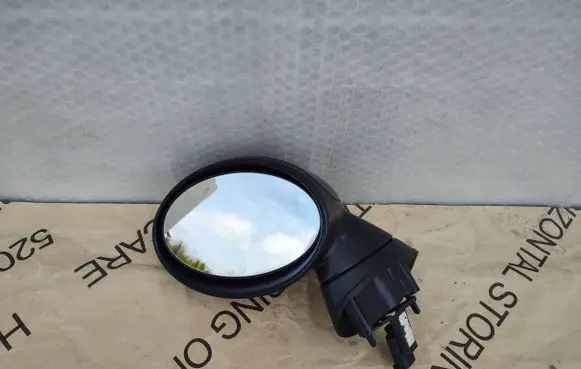 Mini One - Cooper R50 - 53 Front door electric wing mirror